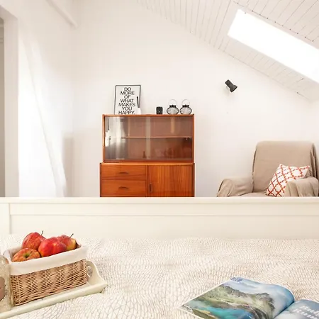 Center Retro Space Apartment *
