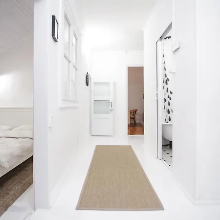 Center Retro Space Apartment